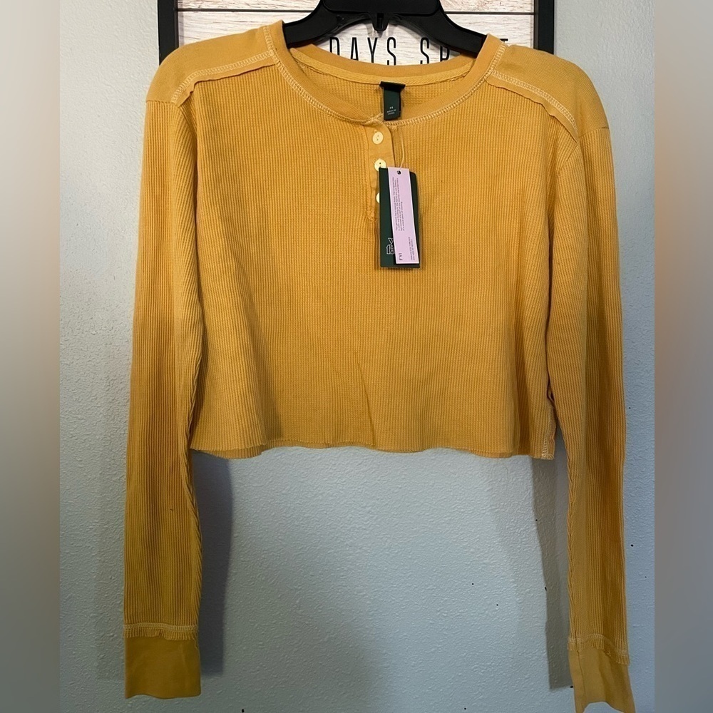 NWT Wild Fable cropped waffle knit top
